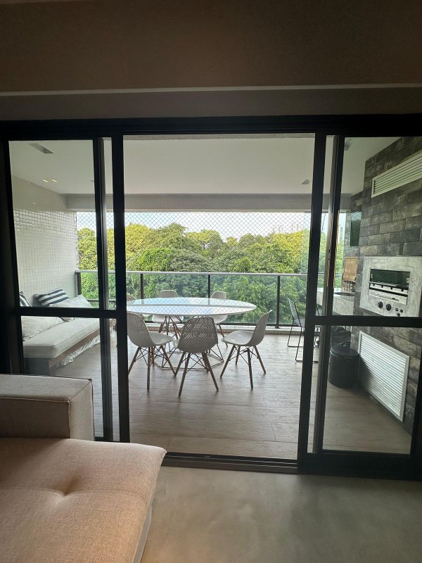 4 quartos (3 suítes). Varanda gourmet. 2 vagas de garagem. Móveis planejados Rua Le Parc Recife - 