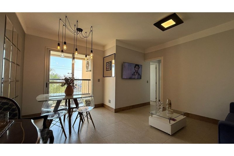Apartamento à Venda, 65m - 2 Dorm. 1 Suite - R$ 365.000 - Campolim - Sorocaba SP Rua Professor Horácio Mesquita de Camargo Sorocaba - 