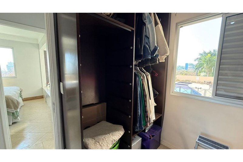 Apartamento à Venda, 65m - 2 Dorm. 1 Suite - R$ 365.000 - Campolim - Sorocaba SP Rua Professor Horácio Mesquita de Camargo Sorocaba - 