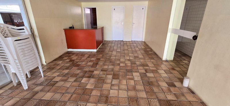 3 quartos (1 suíte). 166m². Dependêcia completa. 2 vagas de garagem. Nascente Rua Domingos Sávio Jaboatão dos Guararapes - 