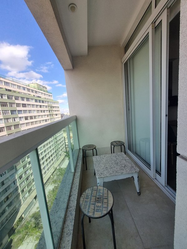 ALUGA-SE APT MOBILIADO AO LADO DAS FACULDADES MACKENZIE E FAAP - 60M2 - 1 VAGA - 2 QUARTOS Rua Dona Antônia de Queirós São Paulo - 