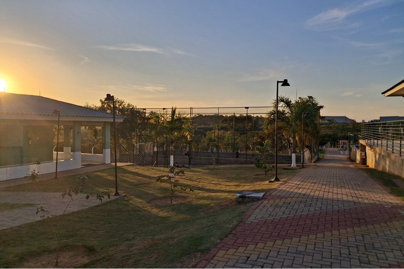 Casa térrea à venda, 58m - 369.9000 - 2 Dorm. 1 Suite -Jd. Resid. Villa Amato -Sorocaba SP Avenida Três de Março Sorocaba - 