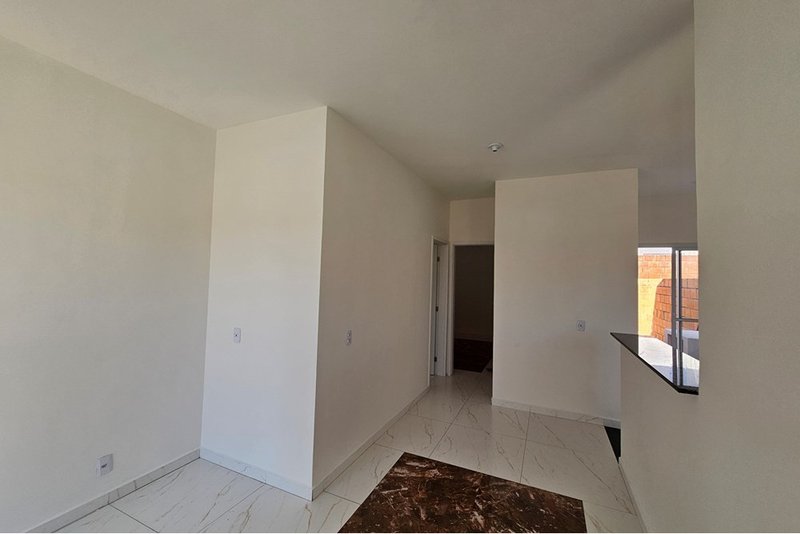 Casa térrea à venda, 58m - 369.9000 - 2 Dorm. 1 Suite -Jd. Resid. Villa Amato -Sorocaba SP Avenida Três de Março Sorocaba - 