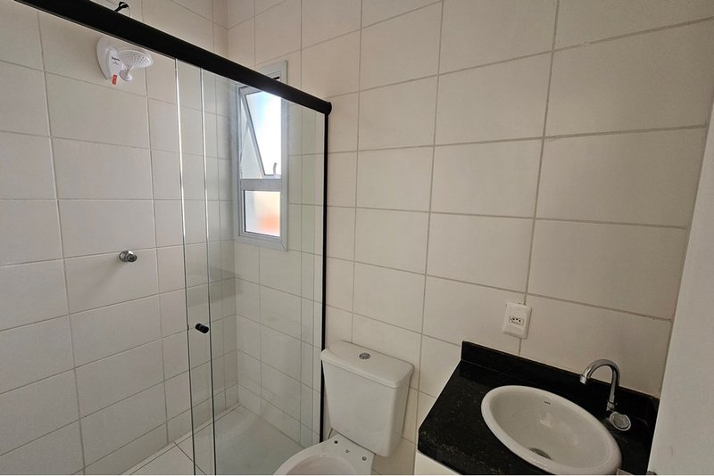 Casa térrea à venda, 58m - 369.9000 - 2 Dorm. 1 Suite -Jd. Resid. Villa Amato -Sorocaba SP Avenida Três de Março Sorocaba - 