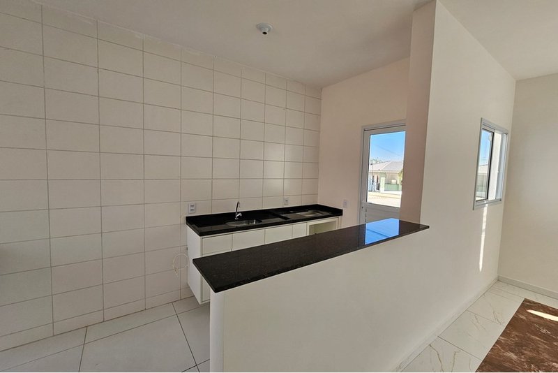 Casa térrea à venda, 58m - 369.9000 - 2 Dorm. 1 Suite -Jd. Resid. Villa Amato -Sorocaba SP Avenida Três de Março Sorocaba - 