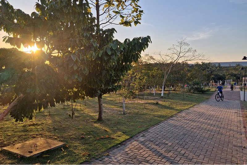 Casa térrea à venda, 58m - 369.9000 - 2 Dorm. 1 Suite -Jd. Resid. Villa Amato -Sorocaba SP Avenida Três de Março Sorocaba - 