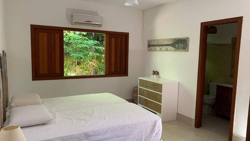 Condomínio com 5 Casas no Centro de Arraial Centro Porto Seguro - 