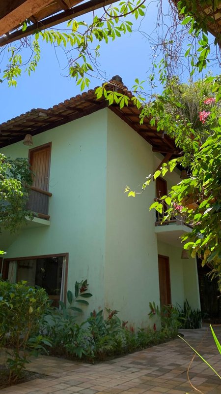 Condomínio com 5 Casas no Centro de Arraial Centro Porto Seguro - 