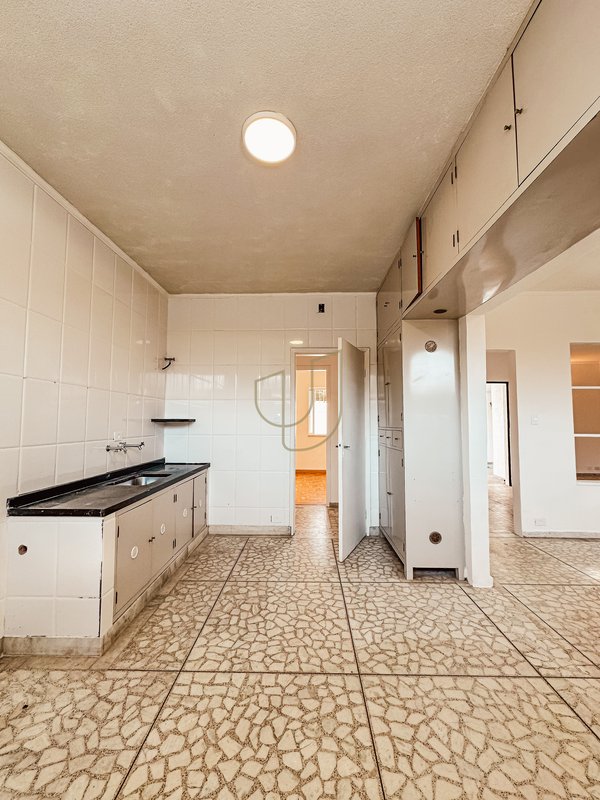 Casa Térrea de 465 m² no Jardim Esplanada Rua Barão de Mauá São José dos Campos - 