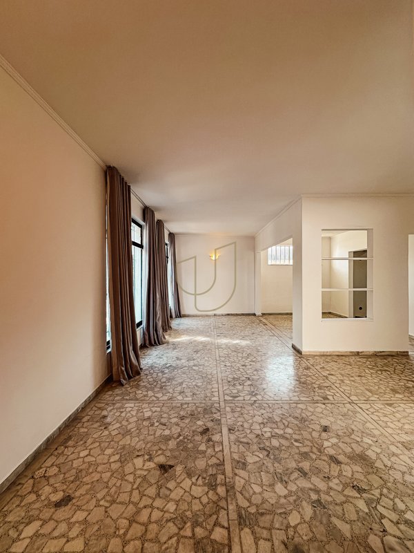 Casa Térrea de 465 m² no Jardim Esplanada Rua Barão de Mauá São José dos Campos - 
