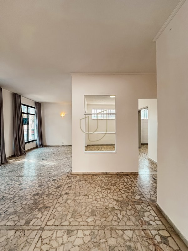 Casa Térrea de 465 m² no Jardim Esplanada Rua Barão de Mauá São José dos Campos - 