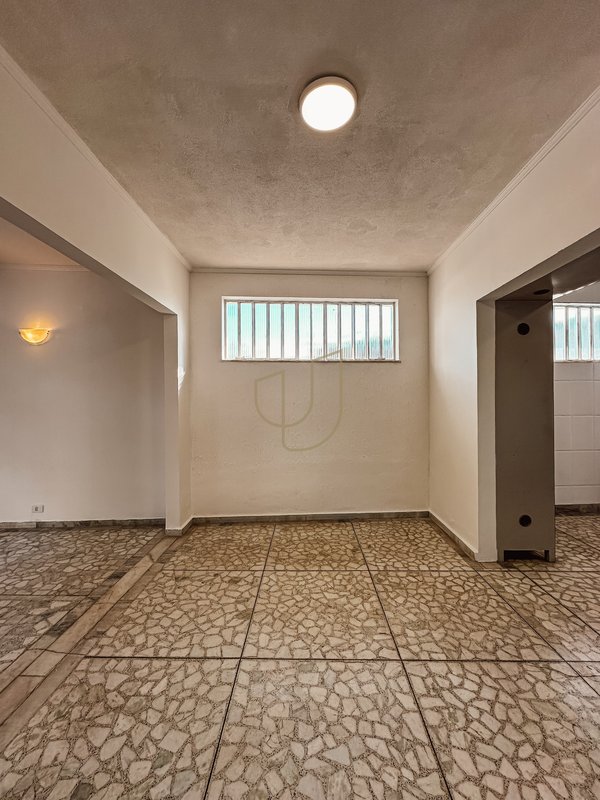 Casa Térrea de 465 m² no Jardim Esplanada Rua Barão de Mauá São José dos Campos - 