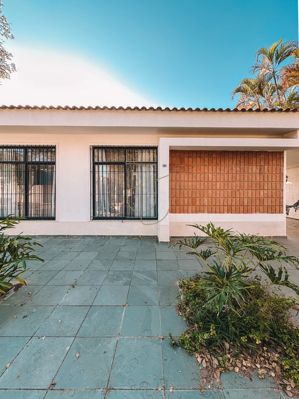 Casa Térrea de 465 m² no Jardim Esplanada Rua Barão de Mauá São José dos Campos - 