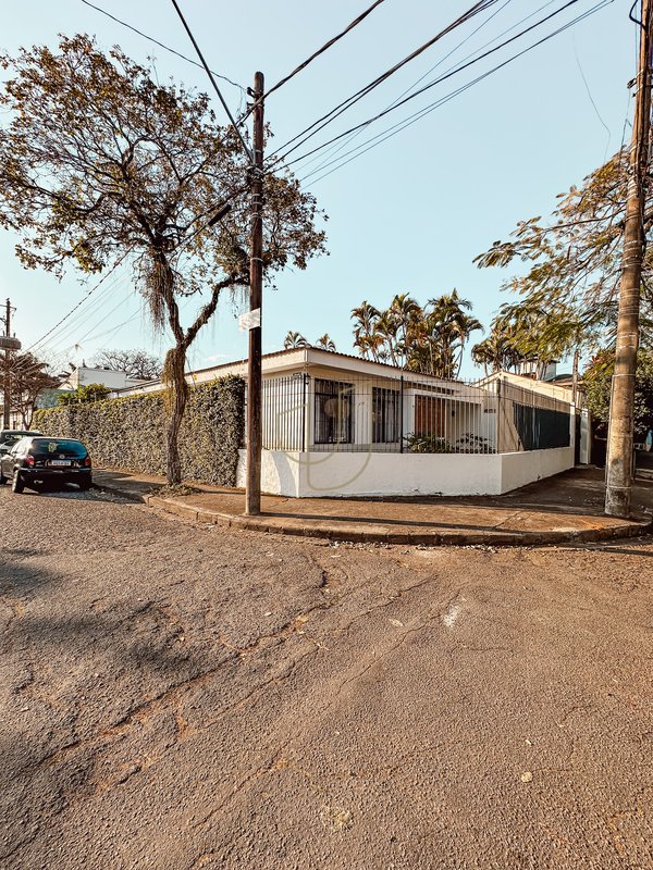 Casa Térrea de 465 m² no Jardim Esplanada Rua Barão de Mauá São José dos Campos - 