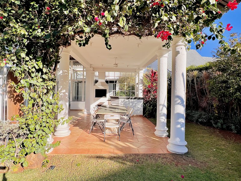 CASA ESTILO EUROPÉIA, MISTURA DE LUXO E CHARME EM MEIO À NATUREZA Alameda das Corujas Araçoiaba da Serra - 