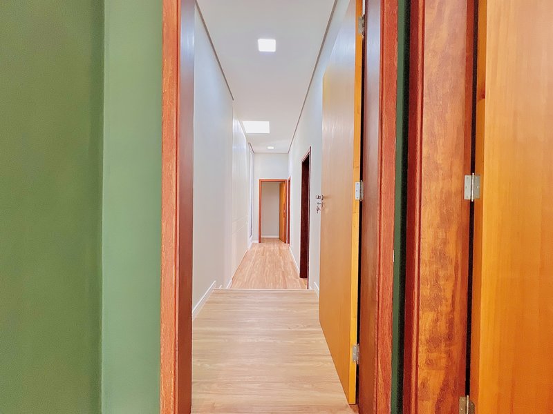 Belíssima e Aconchegante Casa Térrea Recém Reformada – Localização Privilegiada AVENIDA LAGO AZUL Araçoiaba da Serra - 
