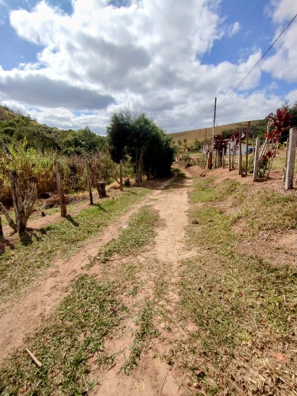 Sítio à venda a 1 km da Rodovia D. Pedro I, Água Branca  Igaratá - 