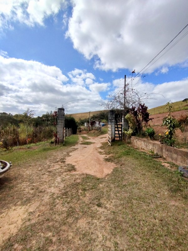 Sítio à venda a 1 km da Rodovia D. Pedro I, Água Branca  Igaratá - 