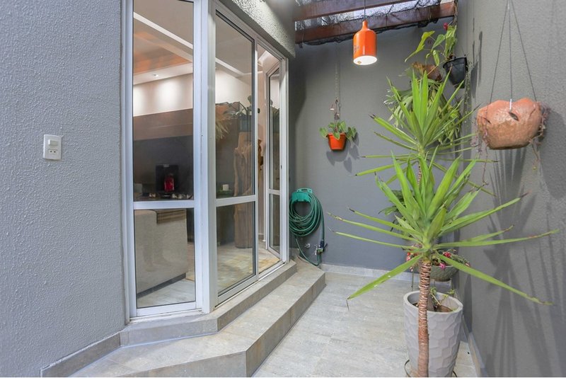 Apartamento Garden à venda, 69m - 2 Dorm. 1 Suite - R$ 380.000 - Ed. Topázio - Sorocaba SP Rua Major Rúbens Vaz Sorocaba - 