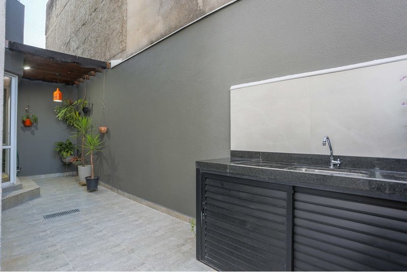 Apartamento Garden à venda, 69m - 2 Dorm. 1 Suite - R$ 380.000 - Ed. Topázio - Sorocaba SP Rua Major Rúbens Vaz Sorocaba - 