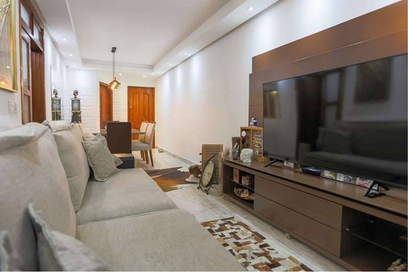 Apartamento Garden à venda, 69m - 2 Dorm. 1 Suite - R$ 380.000 - Ed. Topázio - Sorocaba SP Rua Major Rúbens Vaz Sorocaba - 