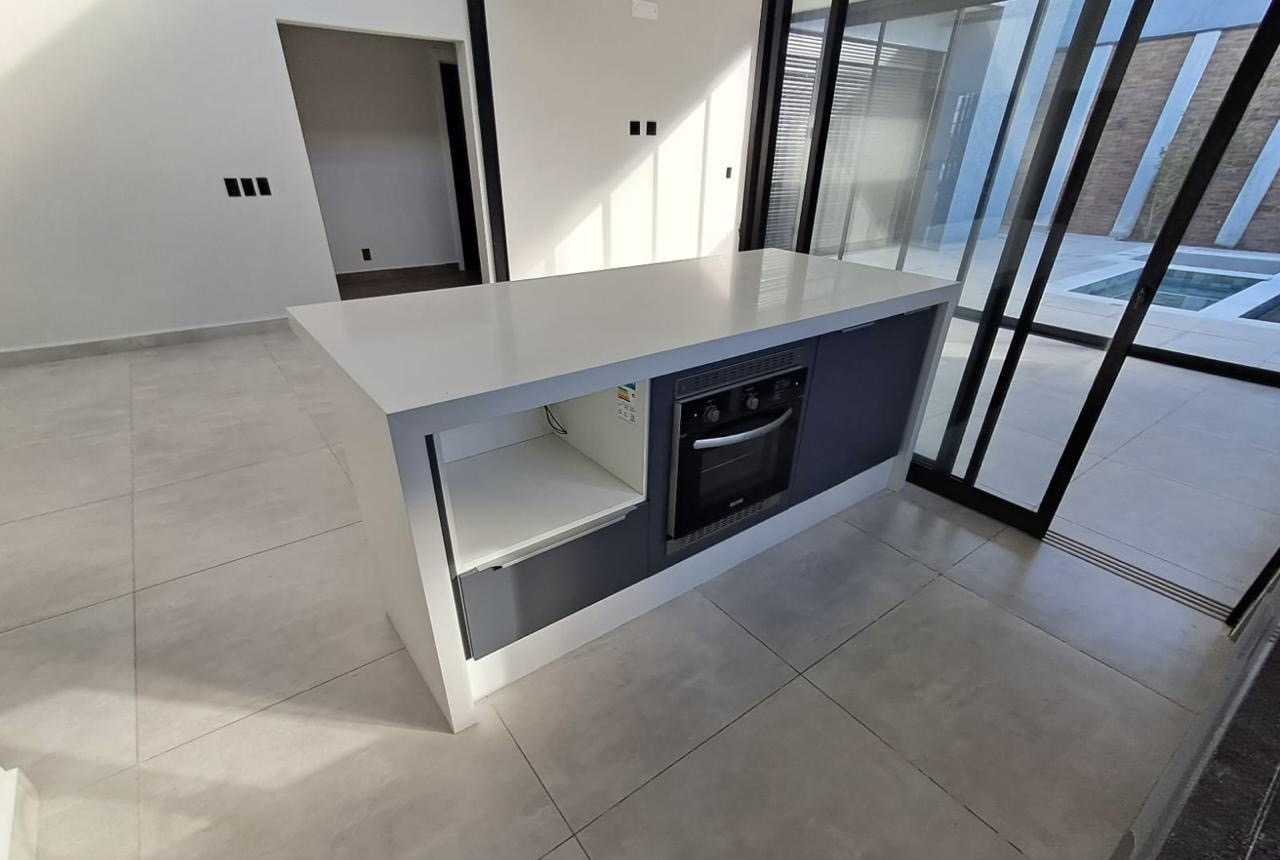 Casa com 3 dormit&oacute;rios &agrave; venda,265m&sup2; - Alphaville Nova Esplanada III - Votorantim - SP Alameda Nova Zelândia Votorantim - 