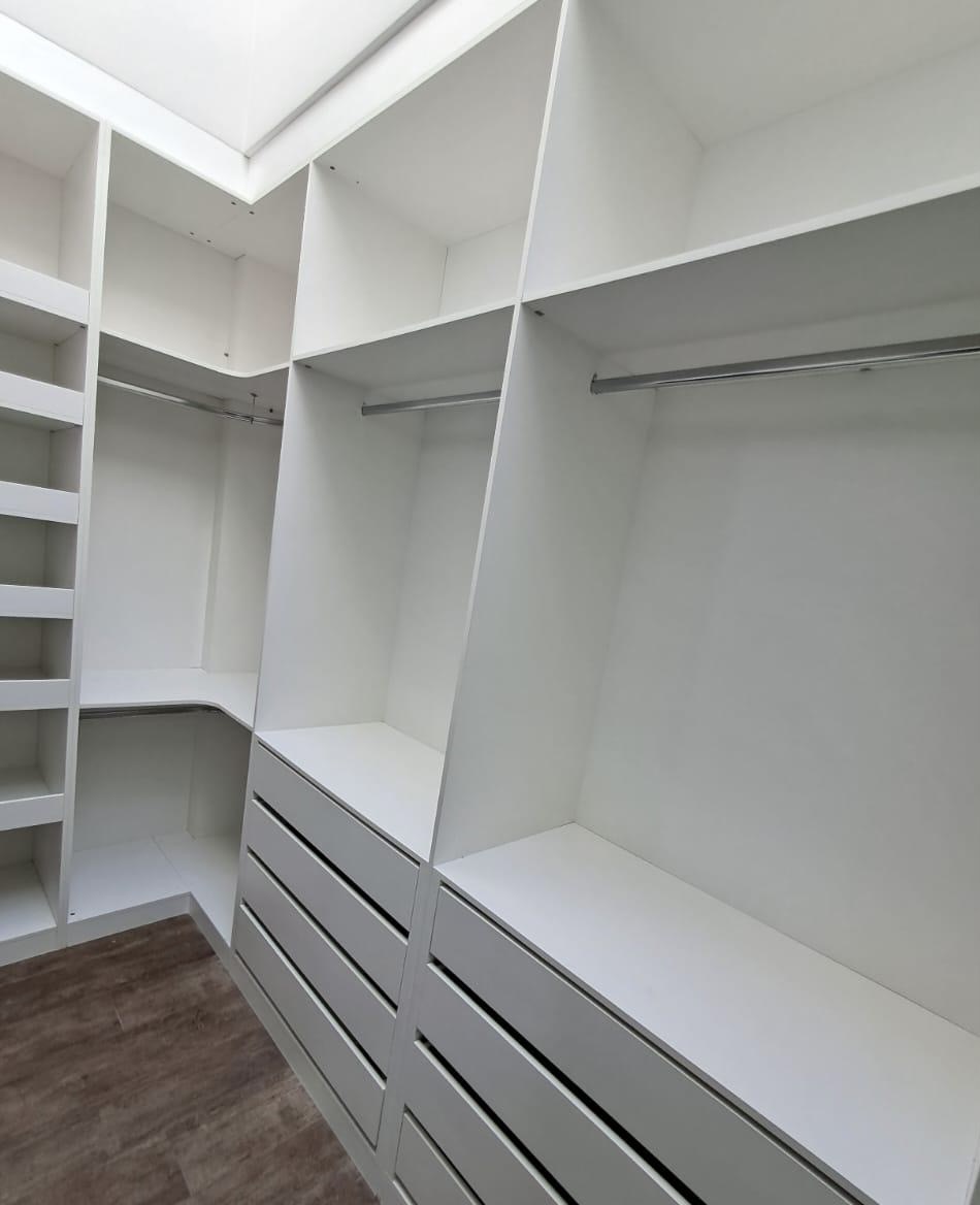 Casa com 3 dormit&oacute;rios &agrave; venda,265m&sup2; - Alphaville Nova Esplanada III - Votorantim - SP Alameda Nova Zelândia Votorantim - 