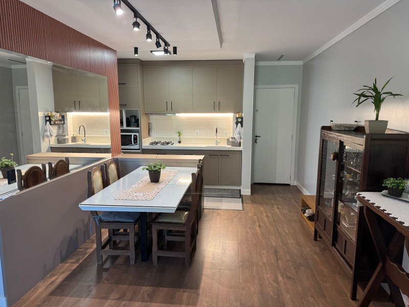 Apartamento semi mobiliado  Timbó - 