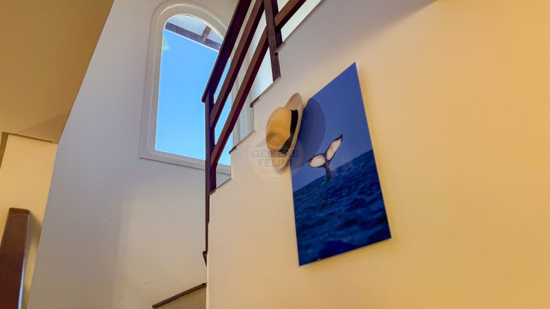 Casa em Condomínio na Praia de Juquehy - LOCAÇÃO ANUAL  São Sebastião - 