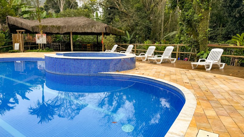 Casa em Condomínio na Praia de Juquehy - LOCAÇÃO ANUAL E DIÁRIAS  São Sebastião - 