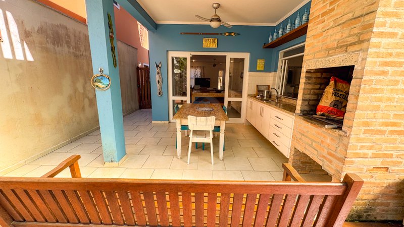 Casa em Condomínio na Praia de Juquehy - LOCAÇÃO ANUAL  São Sebastião - 