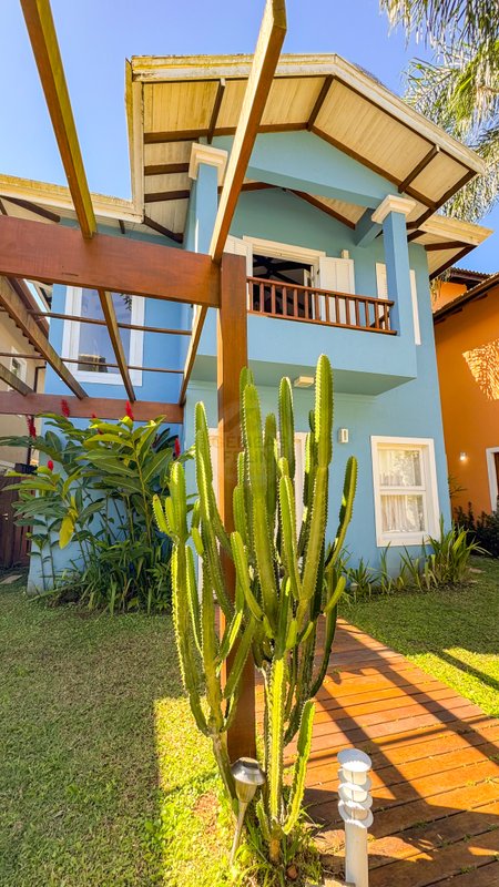 Casa em Condomínio na Praia de Juquehy - LOCAÇÃO ANUAL  São Sebastião - 
