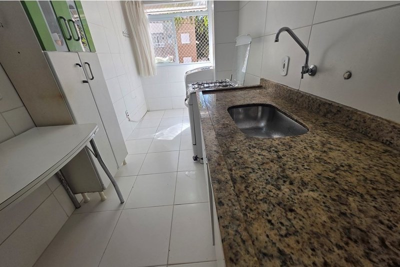 Apartamento à Venda, 57m - 2 Dorm. - R$ 260.000 - Cond. Villa de Espanha – Sorocaba – SP Rua Santa Maria Sorocaba - 