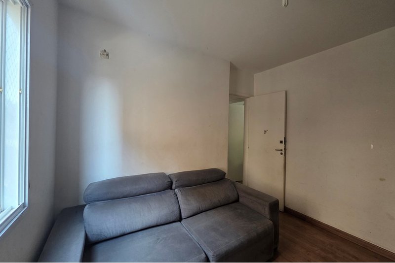 Apartamento à Venda, 57m - 2 Dorm. - R$ 260.000 - Cond. Villa de Espanha – Sorocaba – SP Rua Santa Maria Sorocaba - 