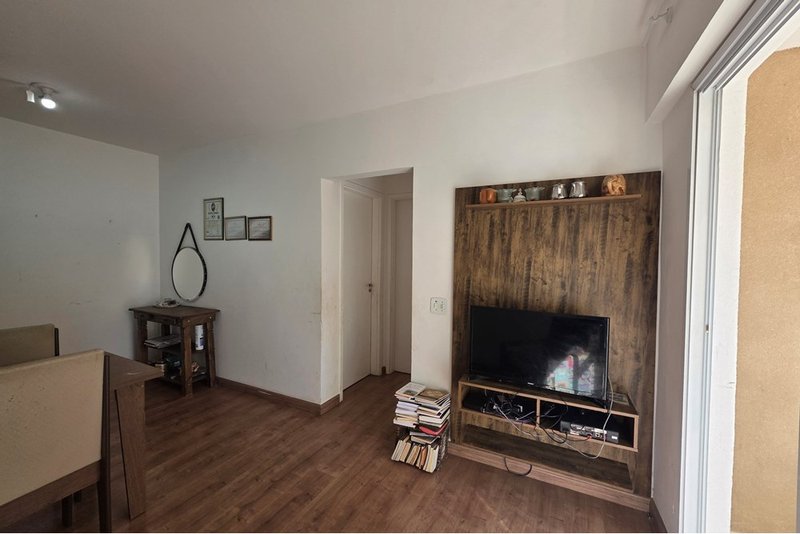Apartamento à Venda, 57m - 2 Dorm. - R$ 260.000 - Cond. Villa de Espanha – Sorocaba – SP Rua Santa Maria Sorocaba - 