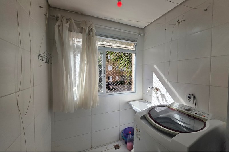 Apartamento à Venda, 57m - 2 Dorm. - R$ 260.000 - Cond. Villa de Espanha – Sorocaba – SP Rua Santa Maria Sorocaba - 