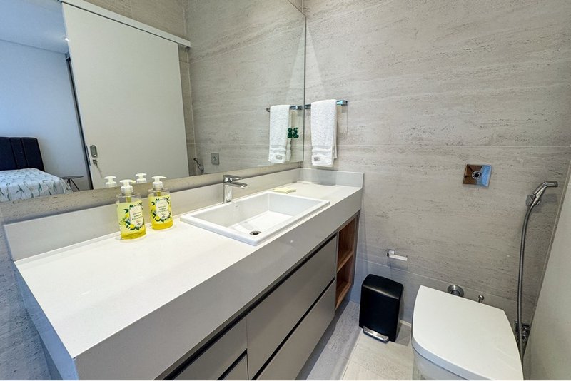 Casa à venda, 243m - 3 Suites - R$ - 2.650.000 - Alphaville Nova Esplanada - Votorantim-SP Alameda Londres Votorantim - 