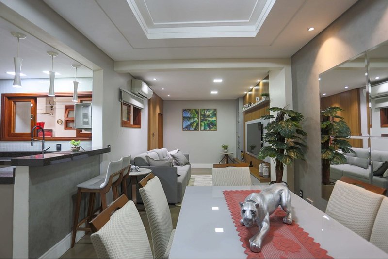 Apartamento á Venda, 94m - 2 Dorm. 1 Suite - R$ 480.000 - Sorocaba - SP Rua Rio Grande do Sul Sorocaba - 