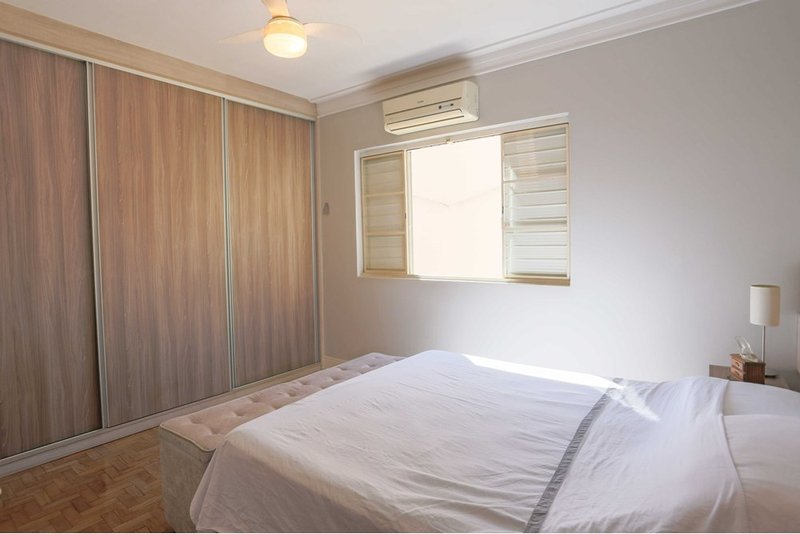 Apartamento á Venda, 94m - 2 Dorm. 1 Suite - R$ 480.000 - Sorocaba - SP Rua Rio Grande do Sul Sorocaba - 
