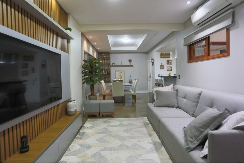 Apartamento á Venda, 94m - 2 Dorm. 1 Suite - R$ 480.000 - Sorocaba - SP Rua Rio Grande do Sul Sorocaba - 