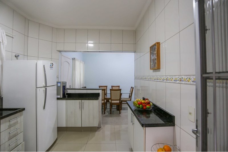 Casa à venda, 112m - 3 Dorm, 1 suíte - R$ 440.000 - Wanel Ville - Sorocaba - SP Rua Darcy Fruet Sorocaba - 