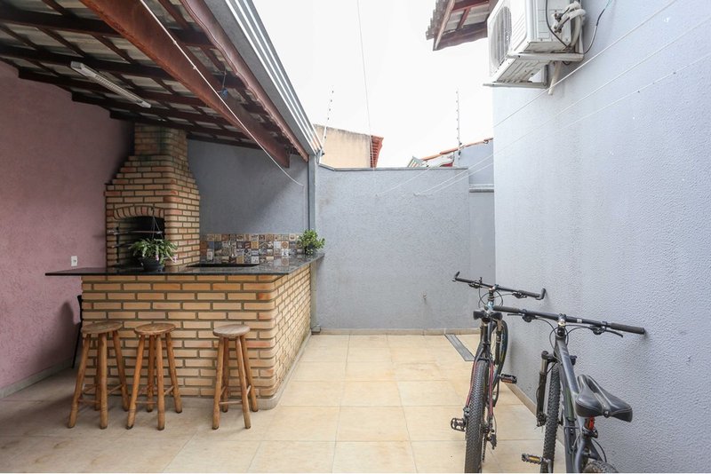 Casa à venda, 112m - 3 Dorm, 1 suíte - R$ 440.000 - Wanel Ville - Sorocaba - SP Rua Darcy Fruet Sorocaba - 