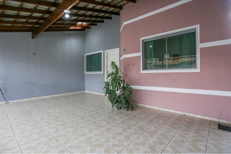 Casa à venda, 112m - 3 Dorm, 1 suíte - R$ 440.000 - Wanel Ville - Sorocaba - SP Rua Darcy Fruet Sorocaba - 