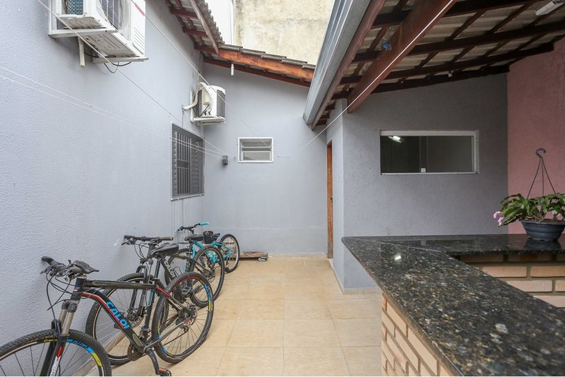 Casa à venda, 112m - 3 Dorm, 1 suíte - R$ 440.000 - Wanel Ville - Sorocaba - SP Rua Darcy Fruet Sorocaba - 