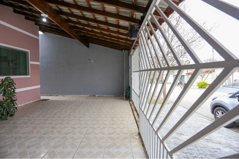 Casa à venda, 112m - 3 Dorm, 1 suíte - R$ 440.000 - Wanel Ville - Sorocaba - SP Rua Darcy Fruet Sorocaba - 