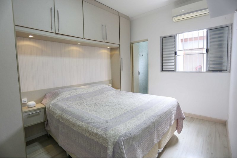 Casa à venda, 112m - 3 Dorm, 1 suíte - R$ 440.000 - Wanel Ville - Sorocaba - SP Rua Darcy Fruet Sorocaba - 