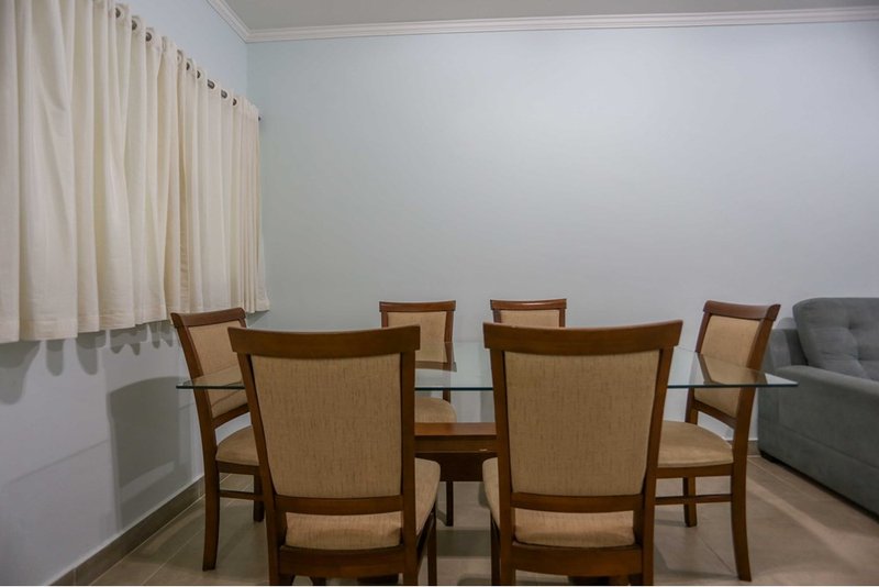 Casa à venda, 112m - 3 Dorm, 1 suíte - R$ 440.000 - Wanel Ville - Sorocaba - SP Rua Darcy Fruet Sorocaba - 
