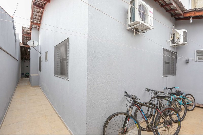 Casa à venda, 112m - 3 Dorm, 1 suíte - R$ 440.000 - Wanel Ville - Sorocaba - SP Rua Darcy Fruet Sorocaba - 