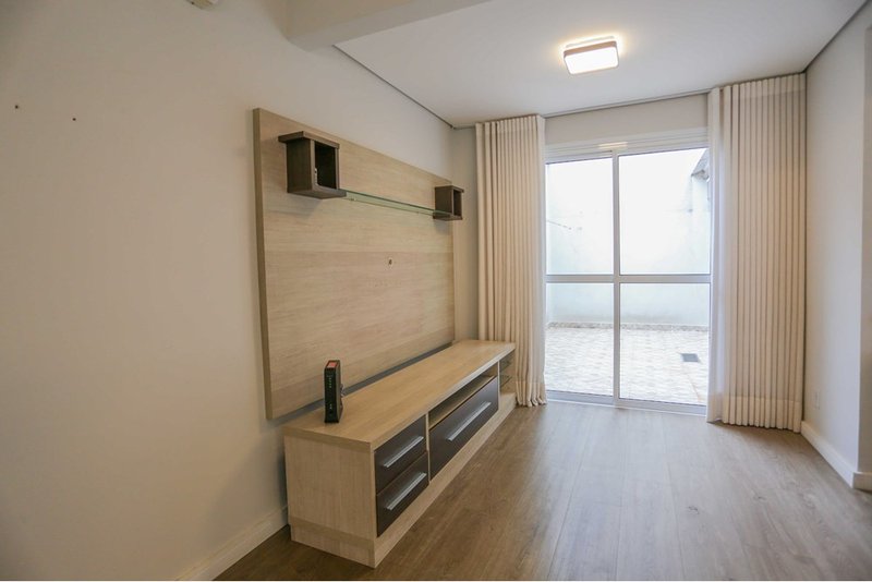 Casa à venda, 115m - 3 Dorm. 1 Suite - 580.000 - Condomínio Chácara Sonia - Sorocaba SP Rua Fernandes Camacho Sorocaba - 