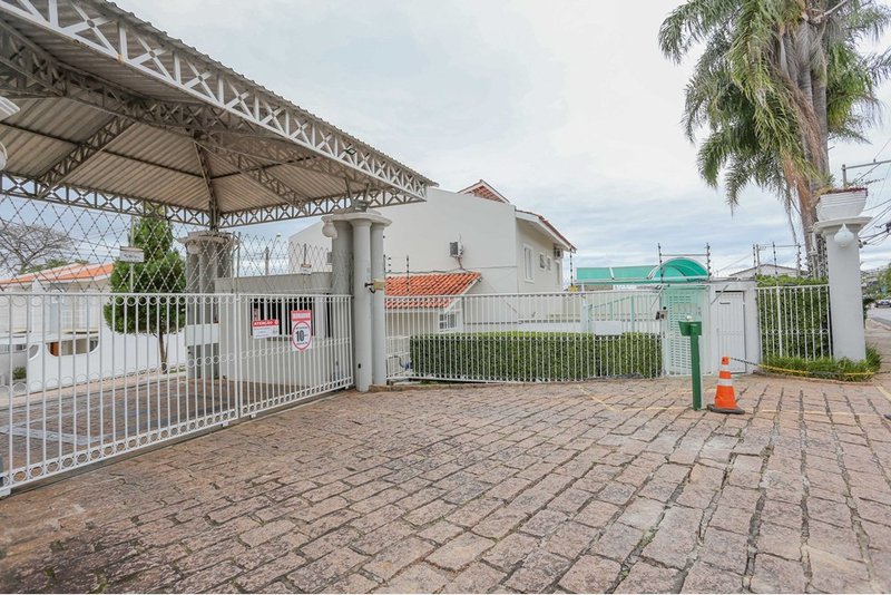 Casa à venda, 115m - 3 Dorm. 1 Suite - 580.000 - Condomínio Chácara Sonia - Sorocaba SP Rua Fernandes Camacho Sorocaba - 